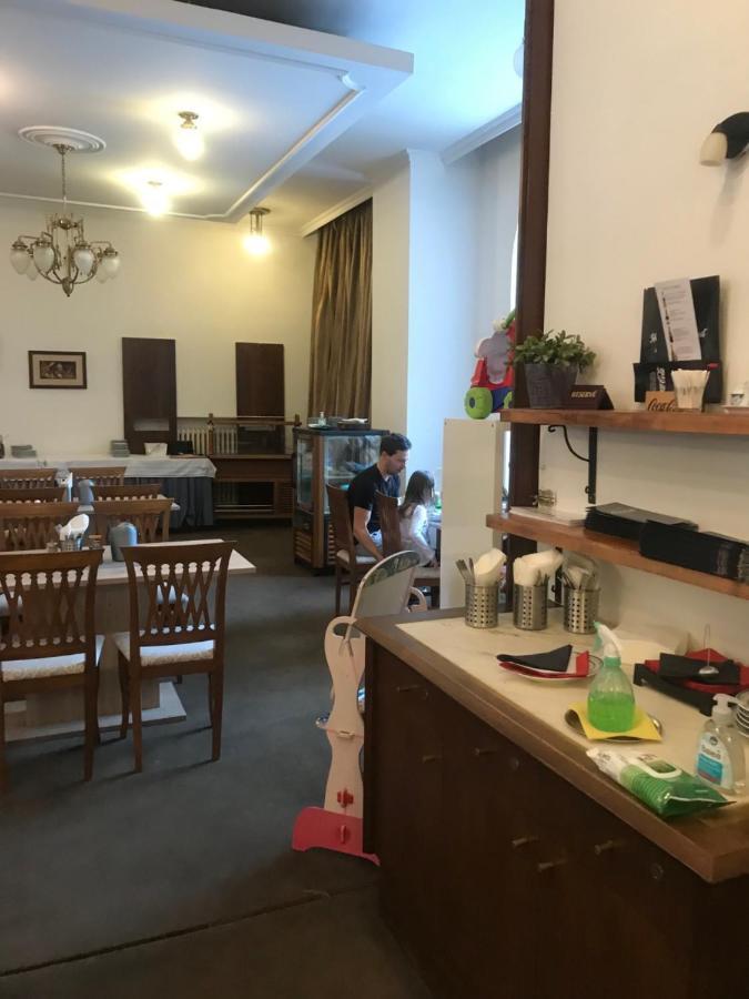 Hotel Labut Vrchlabí Εξωτερικό φωτογραφία