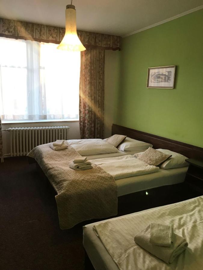 Hotel Labut Vrchlabí Εξωτερικό φωτογραφία